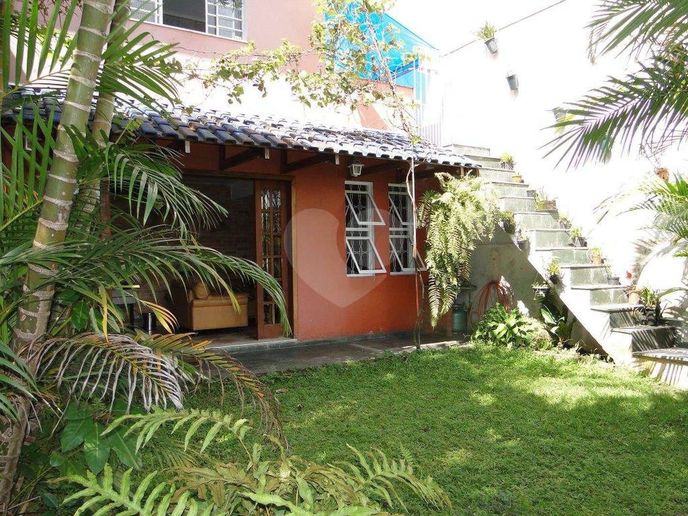 Casa Térrea à venda com 3 quartos, sendo 1 suíte, em Parque Peruche, São Paulo, SP