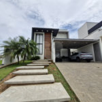 Casa à venda com 3 suítes no condomínio Mirante dos Ipês, Salto - SP