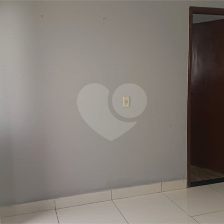 Casa á venda no Residencial Jardim Jóckei Club A