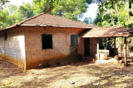 SITIO PARA VENDA COM 13.637 M² EM ARARAQUARA/SP.