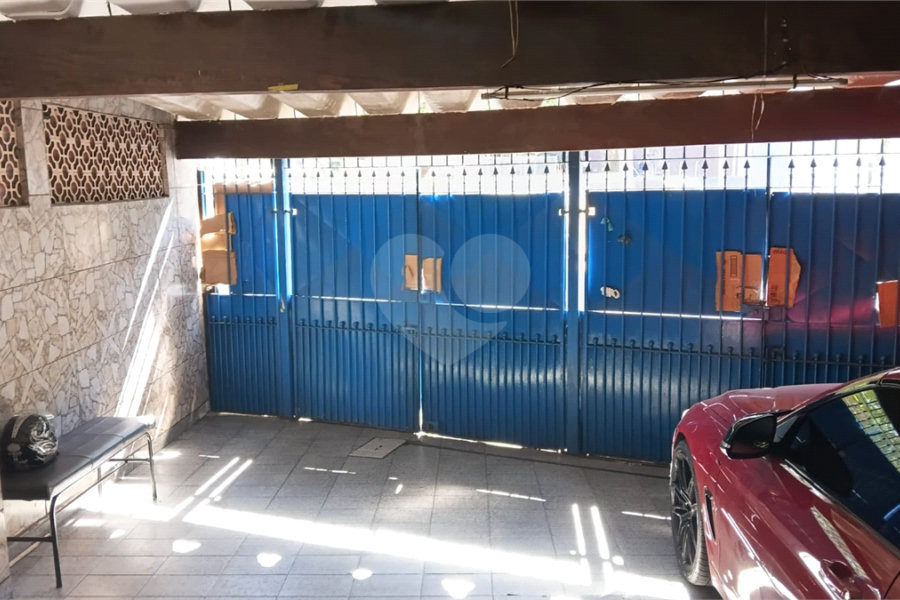 Térrea 02 dormitórios, localização privilegiada. Próximo a tudo