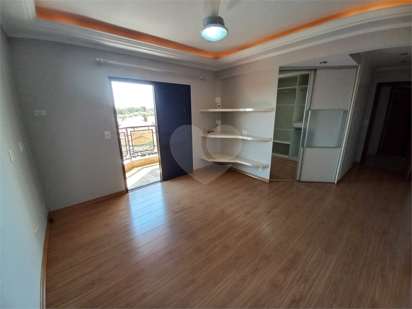 Duplex no Edifício Acapulco.