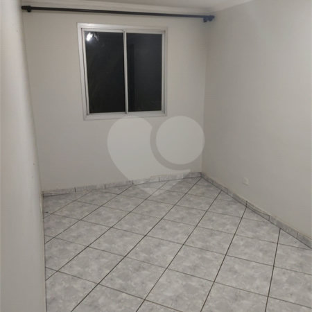 Vende-se apartamento na Penha em São Paulo aceitando permuta com imóvel em São Carlos SP.
