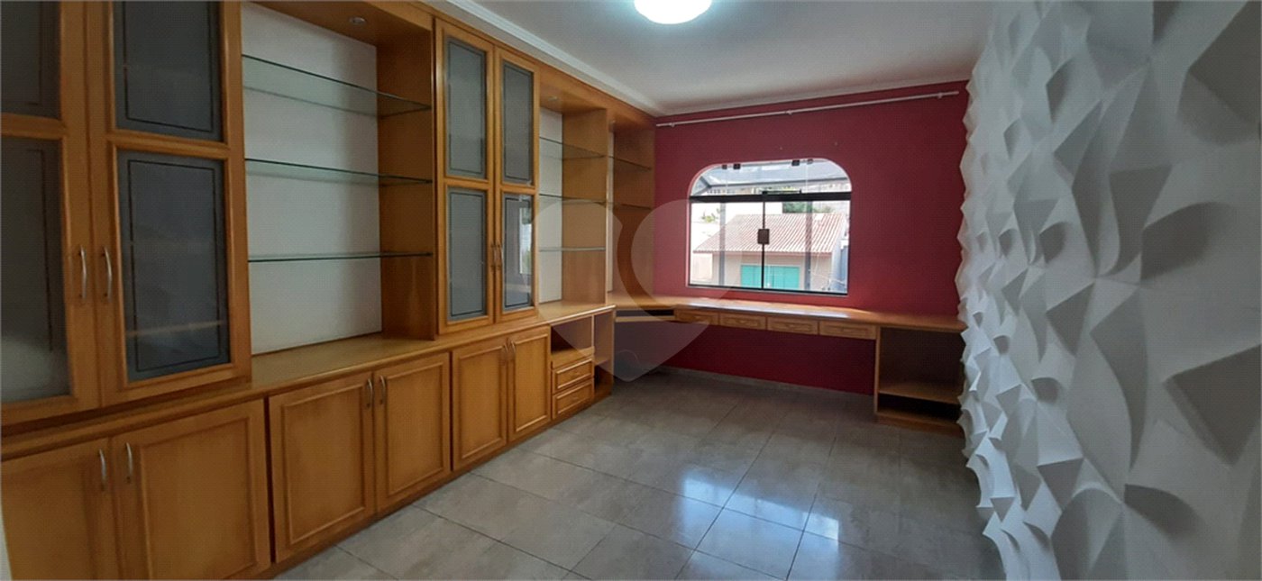 Sobrado à venda ou para alugar com 4 quartos, sendo 3 suítes,  em Jardim Franca, São Paulo, SP