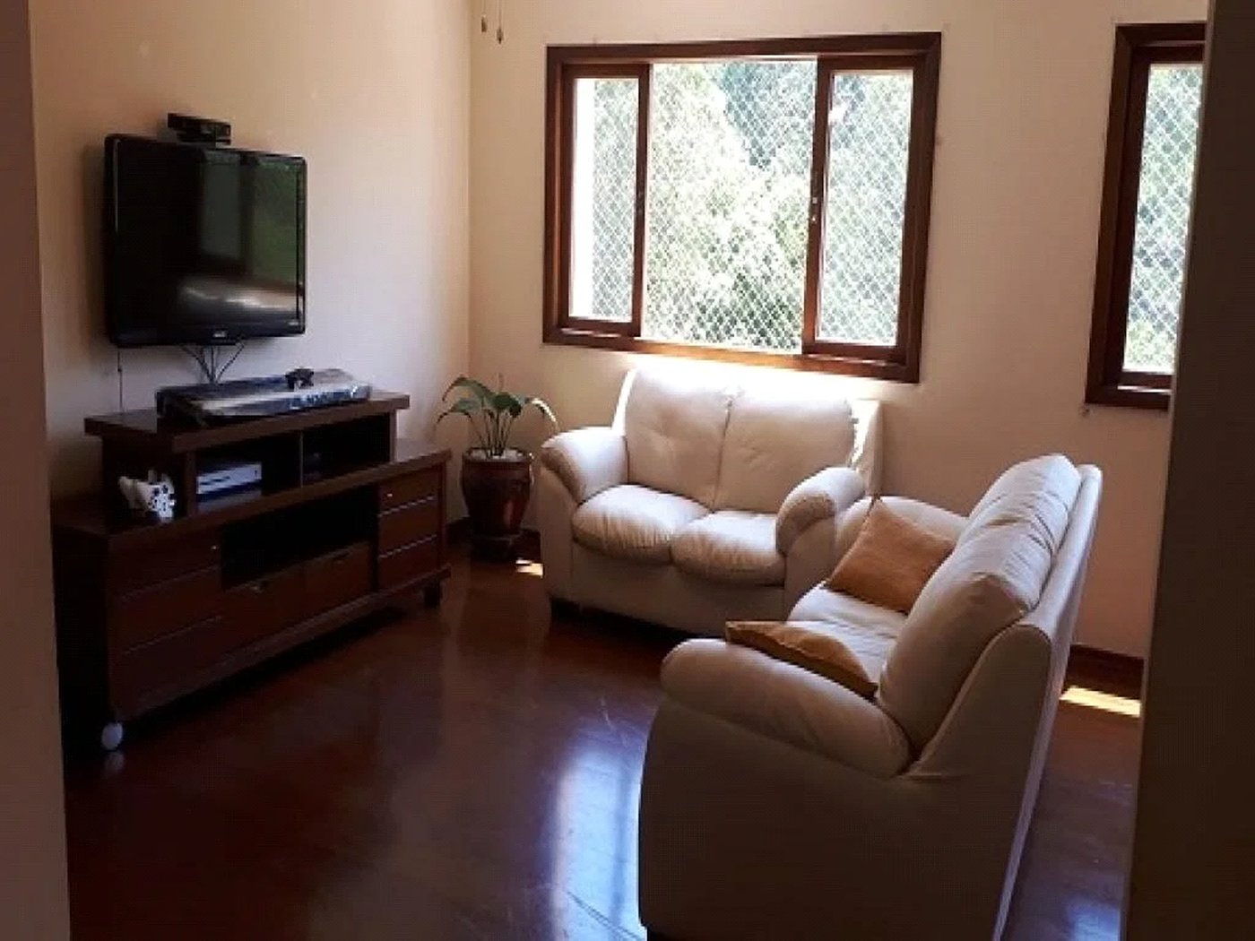 Casa à venda com 4 quartos, sendo 2 suítes,  em Jardim Olympia, São Paulo, SP