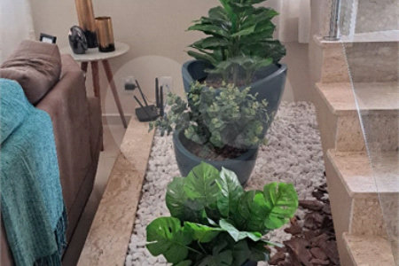 Casa à venda com 4 quartos, sendo 3 suítes,  no condomínio Res. Luzern, Campinas - SP