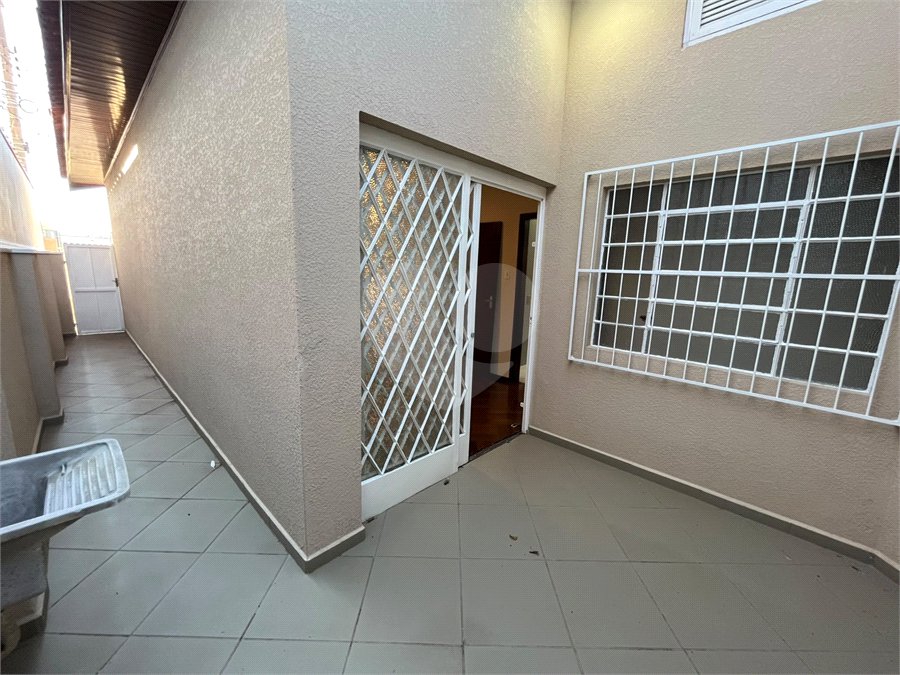 Casa à venda com 3 quartos, sendo 1 suíte, em Jardim Itália, Itapetininga, SP