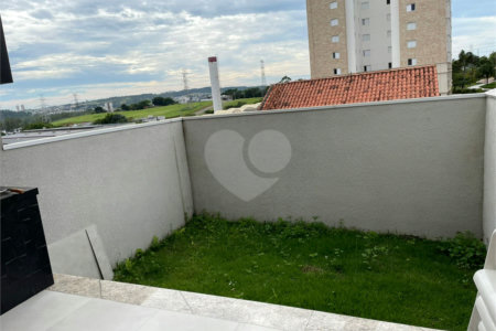 Sobrado à venda com 3 suítes em Vila Nova Socorro, Mogi das Cruzes, SP