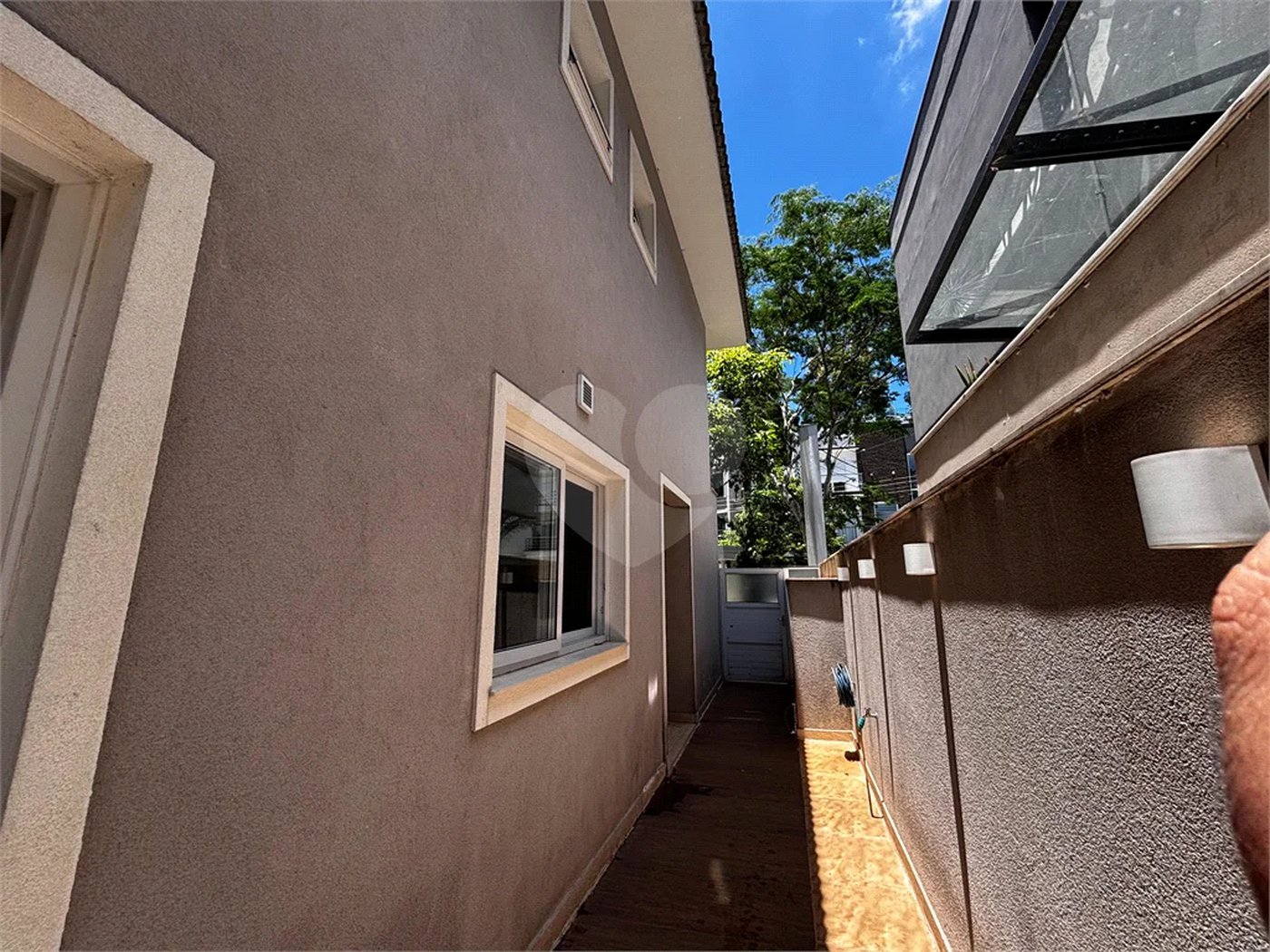 Casa à venda com 4 quartos, sendo 3 suítes, no condomínio Reserva Nova Cantareira, São Paulo - SP