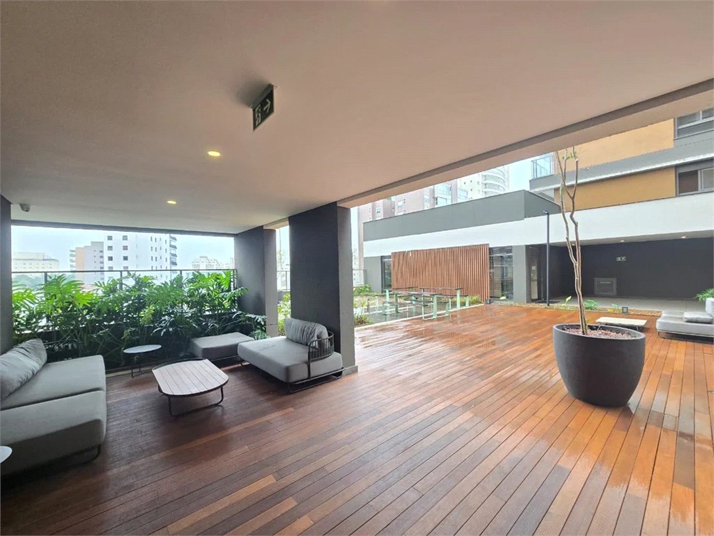 Cobertura à venda com 4 suítes em Vila Romana, São Paulo, SP