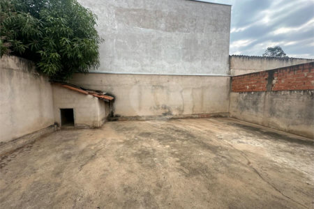 Casa a venda no Jardim Zavaglia