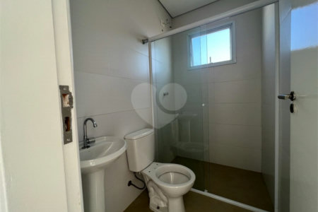 Casa à venda com 3 quartos, sendo 1 suíte, em Jardim Semiramis, Cotia, SP