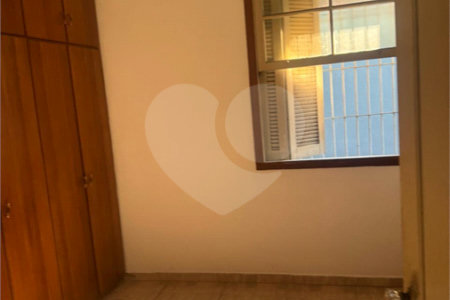 Sobrado à venda com 5 quartos em Bela Vista, Osasco, SP