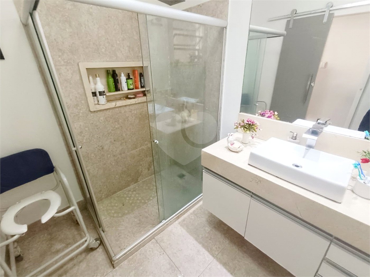 Apartamento à venda com 2 quartos em Rio Comprido, Rio de Janeiro, RJ