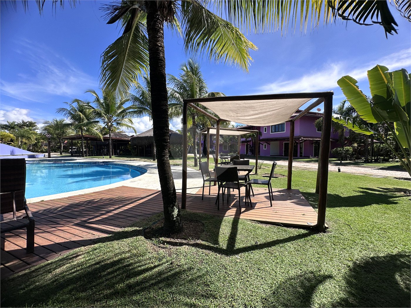 Apartamento à venda com 2 quartos, sendo 1 suíte, em Praia do Mutá, Porto Seguro, BA