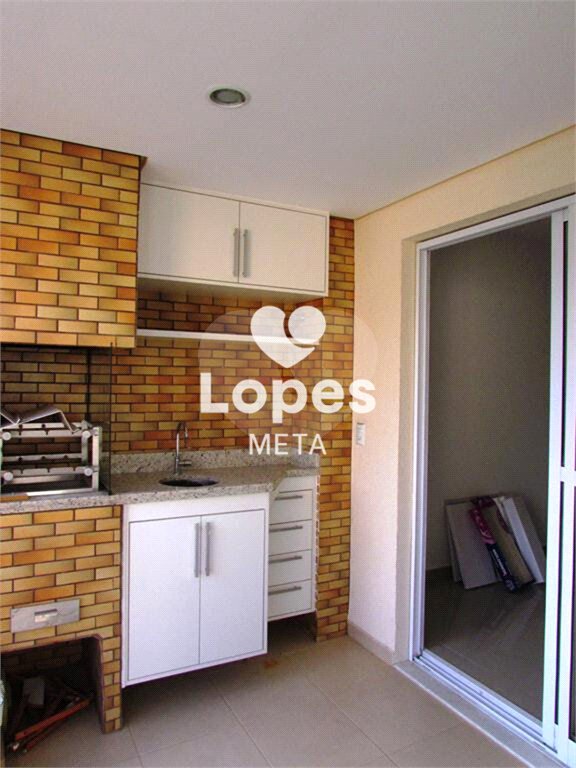 Apartamento à venda com 3 quartos, sendo 1 suíte, em Parque Residencial Aquarius, São José dos Campos, SP