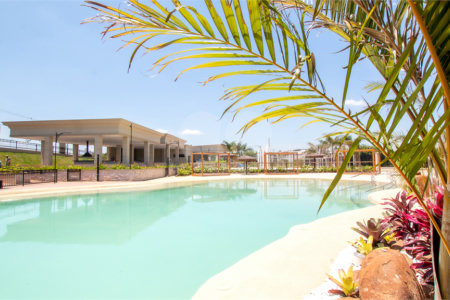Terreno à venda no condomínio Santorini Residencial Club, Paulínia - SP