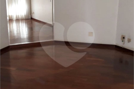 Apartamento à venda com 3 quartos, sendo 1 suíte, em Perdizes, São Paulo, SP