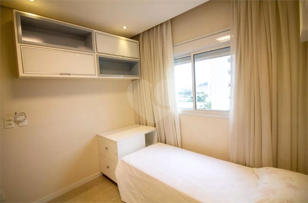 Apartamento à venda com 3 suítes em Jardim Dom Bosco, São Paulo, SP
