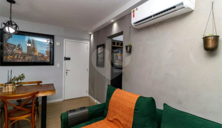 Apartamento à venda com 2 quartos, sendo 1 suíte,  em Vila Gustavo, São Paulo, SP