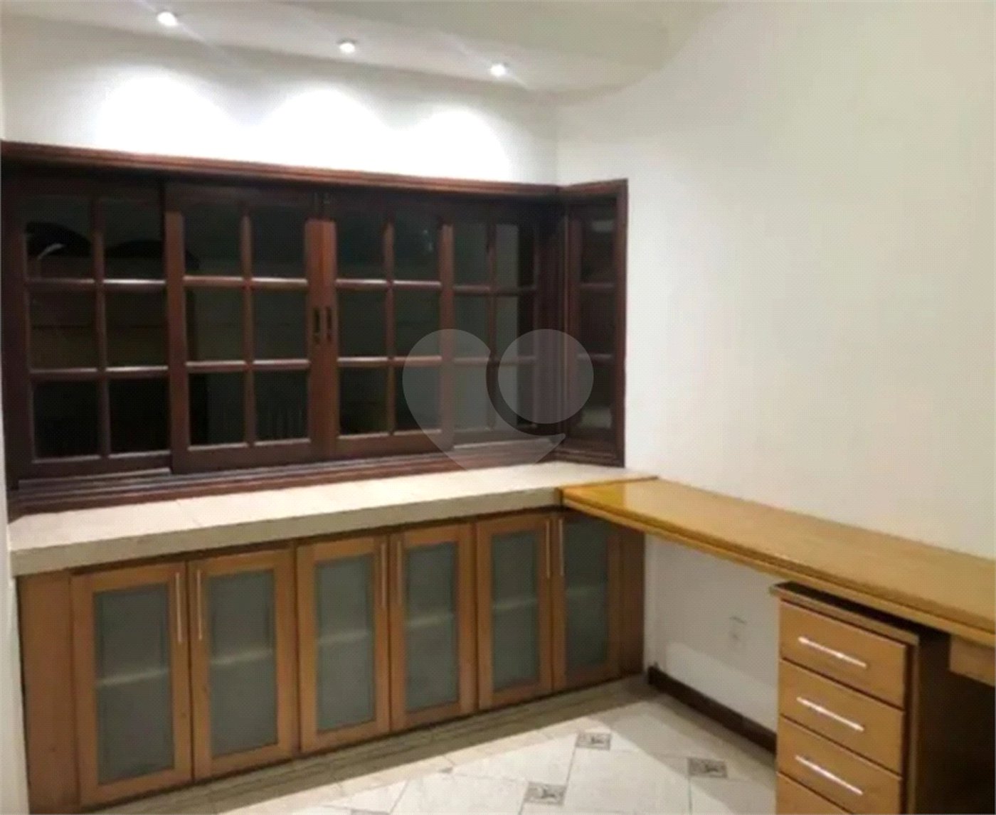 Casa à venda com 4 quartos, sendo 2 suítes,  em Jardim Pagliato, Sorocaba, SP