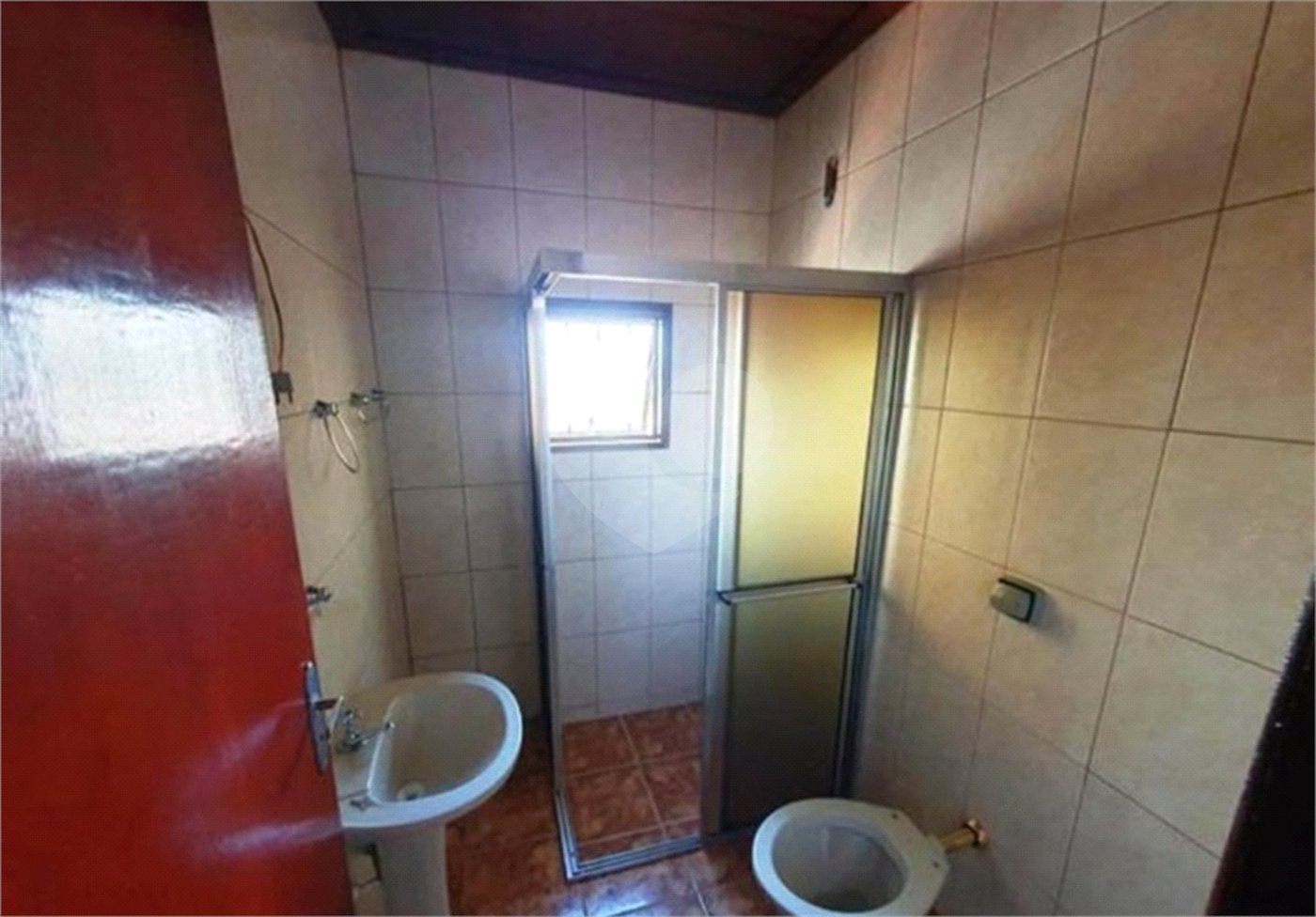 Casa à venda com 3 quartos, sendo 1 suíte, no Centro, Ouro Fino, MG