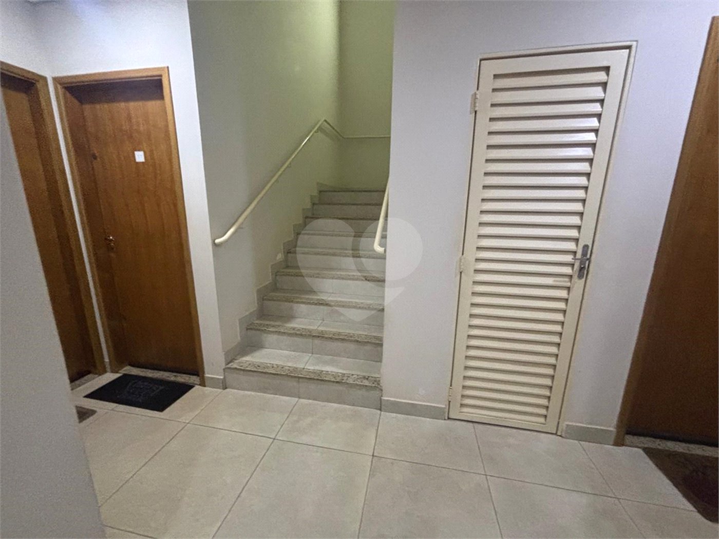 Apartamento à venda com 3 quartos, sendo 1 suíte, em Jardim Anhangüera, Ribeirão Preto, SP