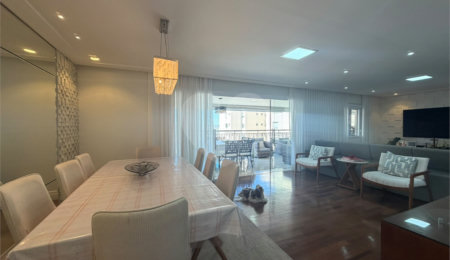 Apartamento à venda com 3 suítes em Jardim Marajoara, São Paulo, SP
