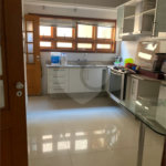 Casa à venda com 5 suítes no condomínio Jardim São Felipe, Atibaia - SP