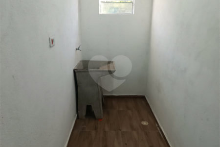 Casa à venda com 4 quartos em Vila Vilma (mailasqui), São Roque, SP