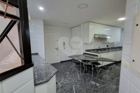 Apartamento à venda com 3 suítes em Santana, São Paulo, SP