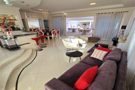 Casa à venda com 4 suítes no condomínio Jardim Residêncial da Villa Suiça, Indaiatuba - SP