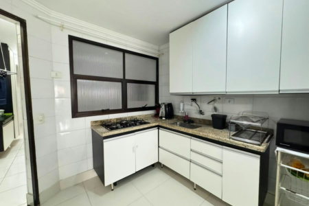 Apartamento à venda, 108 m² por R$ 700.000,00 - Pitangueiras - Guarujá/SP