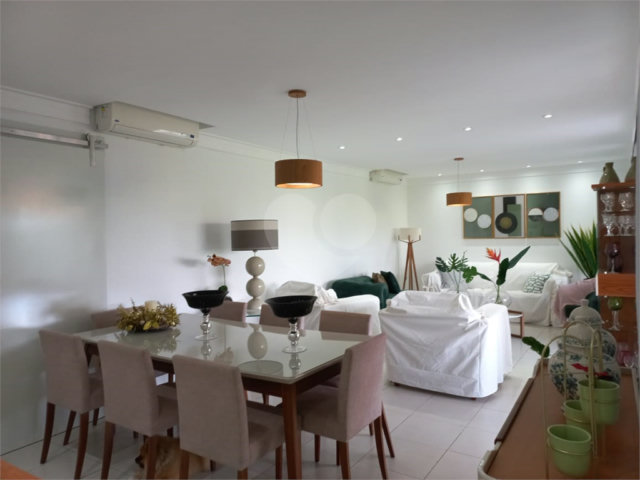 Apartamento à venda ou para alugar com 3 suítes em Enseada, Guarujá, SP