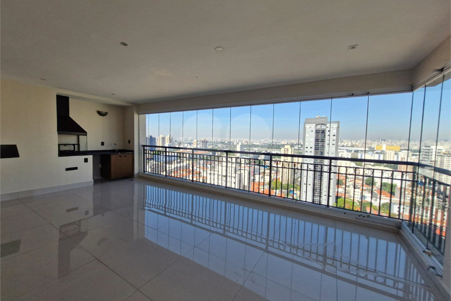 Apartamento para alugar com 3 suítes em Santana, São Paulo, SP