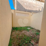 Casa à venda com 4 quartos, sendo 1 suíte, no condomínio Imperial Santa Cruz, Rio de Janeiro - RJ
