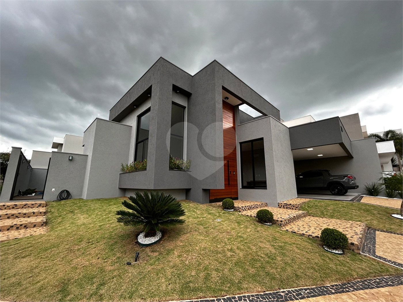 Casa para venda no condomínio de alto padrão Damha III,