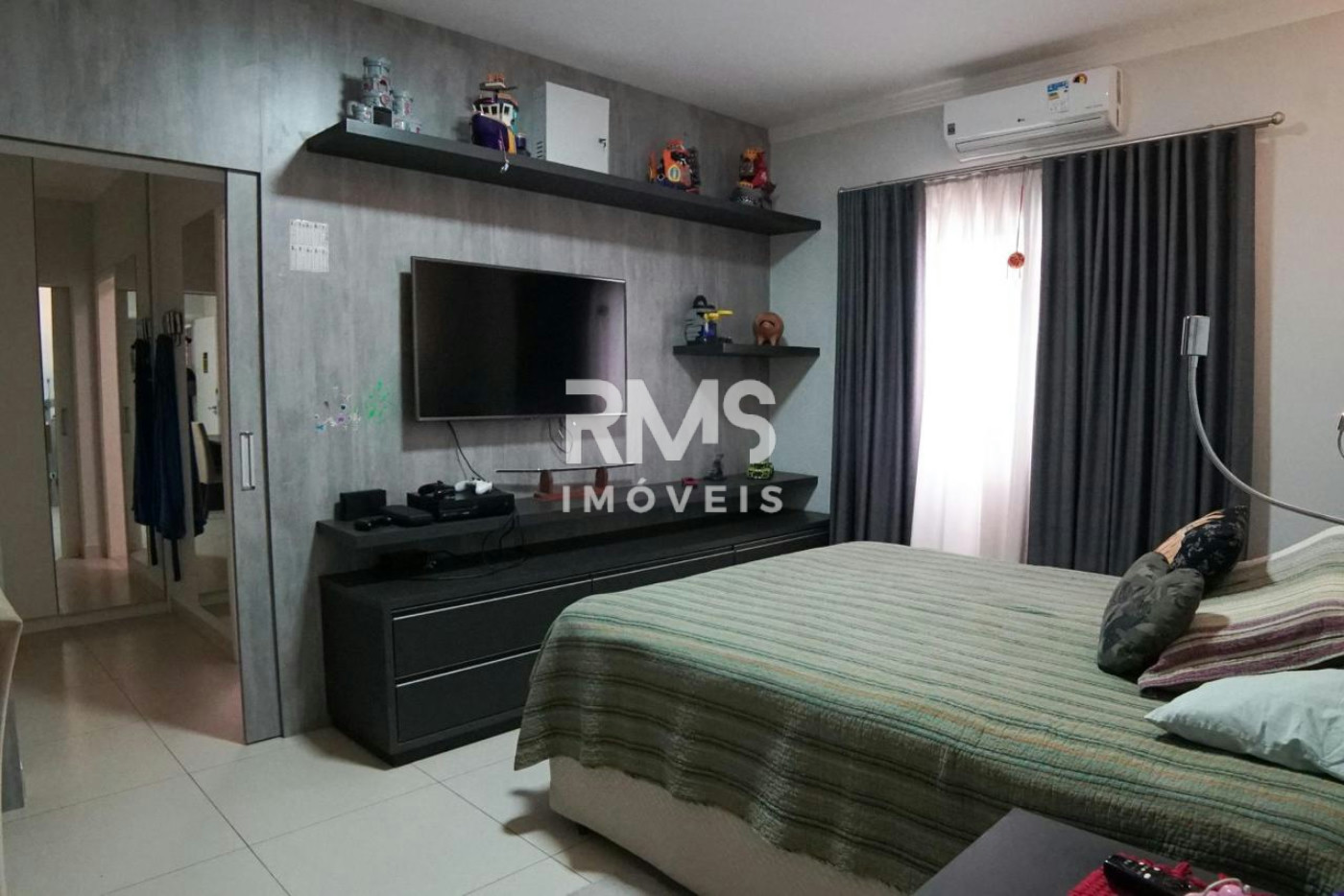 Casa à venda com 3 suítes no condomínio PALMEIRAS IMPERIAIS, Salto - SP