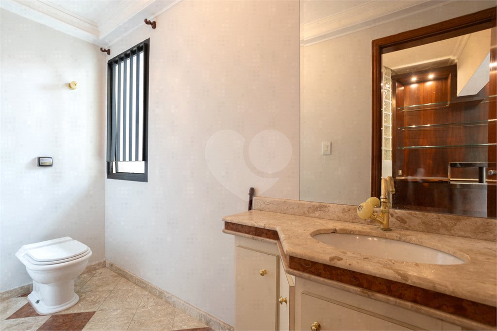 Casa à venda com 4 suítes em Alto da Lapa, São Paulo, SP