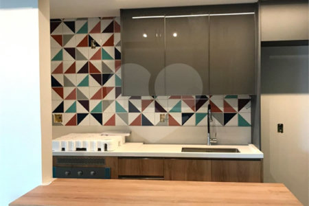 Apartamento à venda com 3 quartos, sendo 1 suíte, em Barra Funda, São Paulo, SP