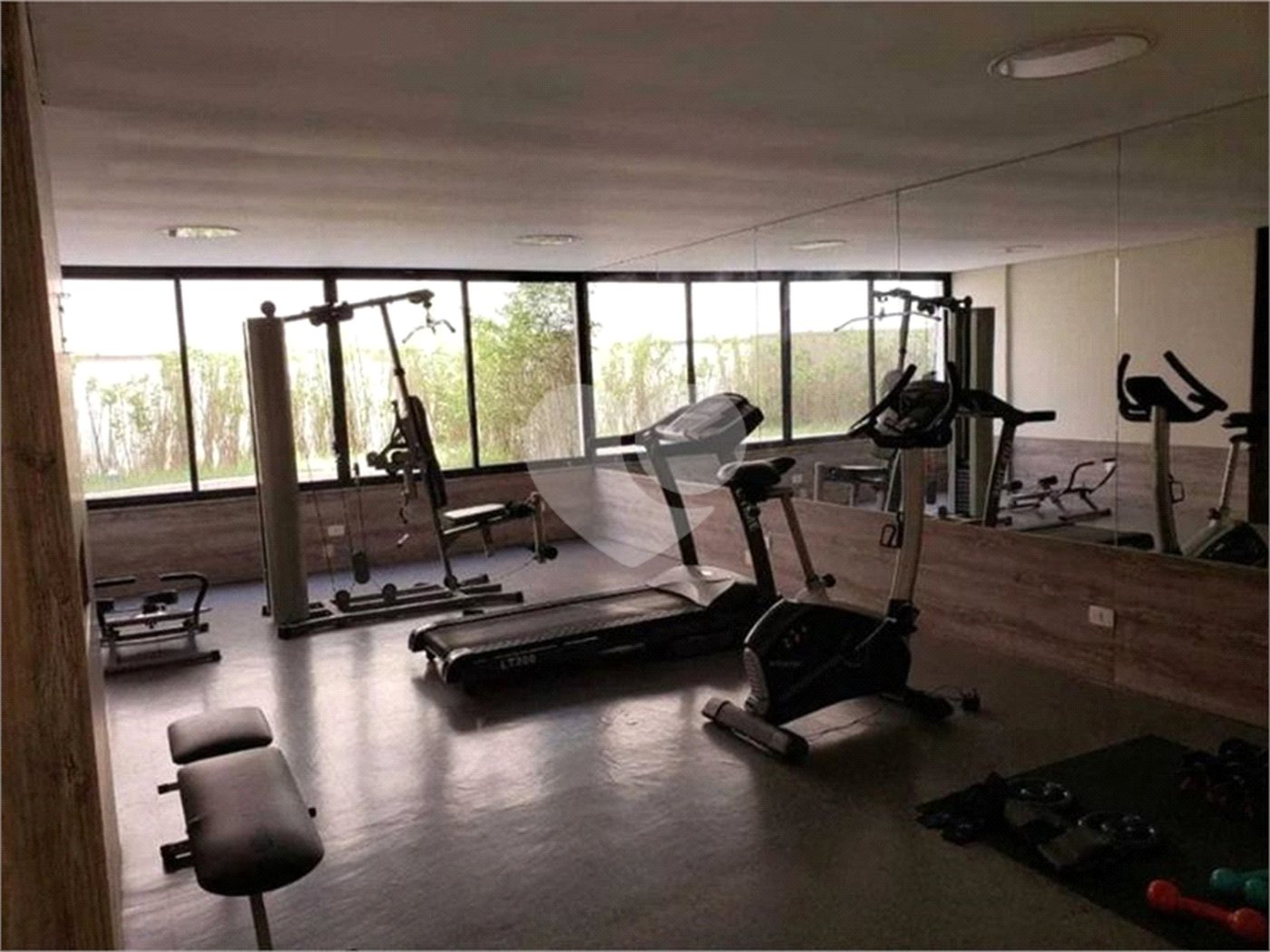 Apartamento à venda com 2 quartos, sendo 1 suíte,  em Parque Ipê, São Paulo, SP