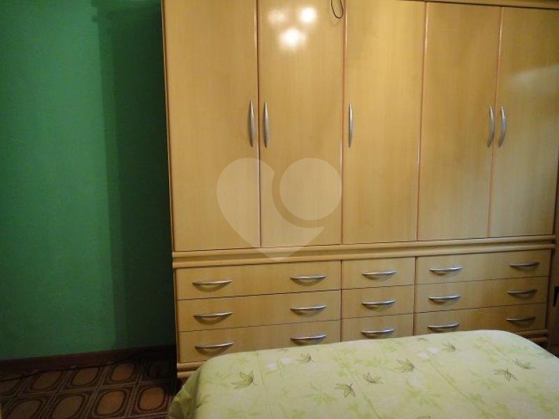 Casa à venda com 3 quartos, sendo 2 suítes, em Jardim Taboão, São Paulo, SP