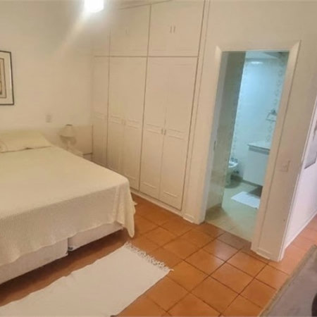 Apartamento porteira fechada com vista para o mar e lazer completo em Pitangueiras – Guarujá