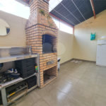 Casa à venda com 3 quartos, sendo 1 suíte, no condomínio Village St. Louis, São Paulo - SP