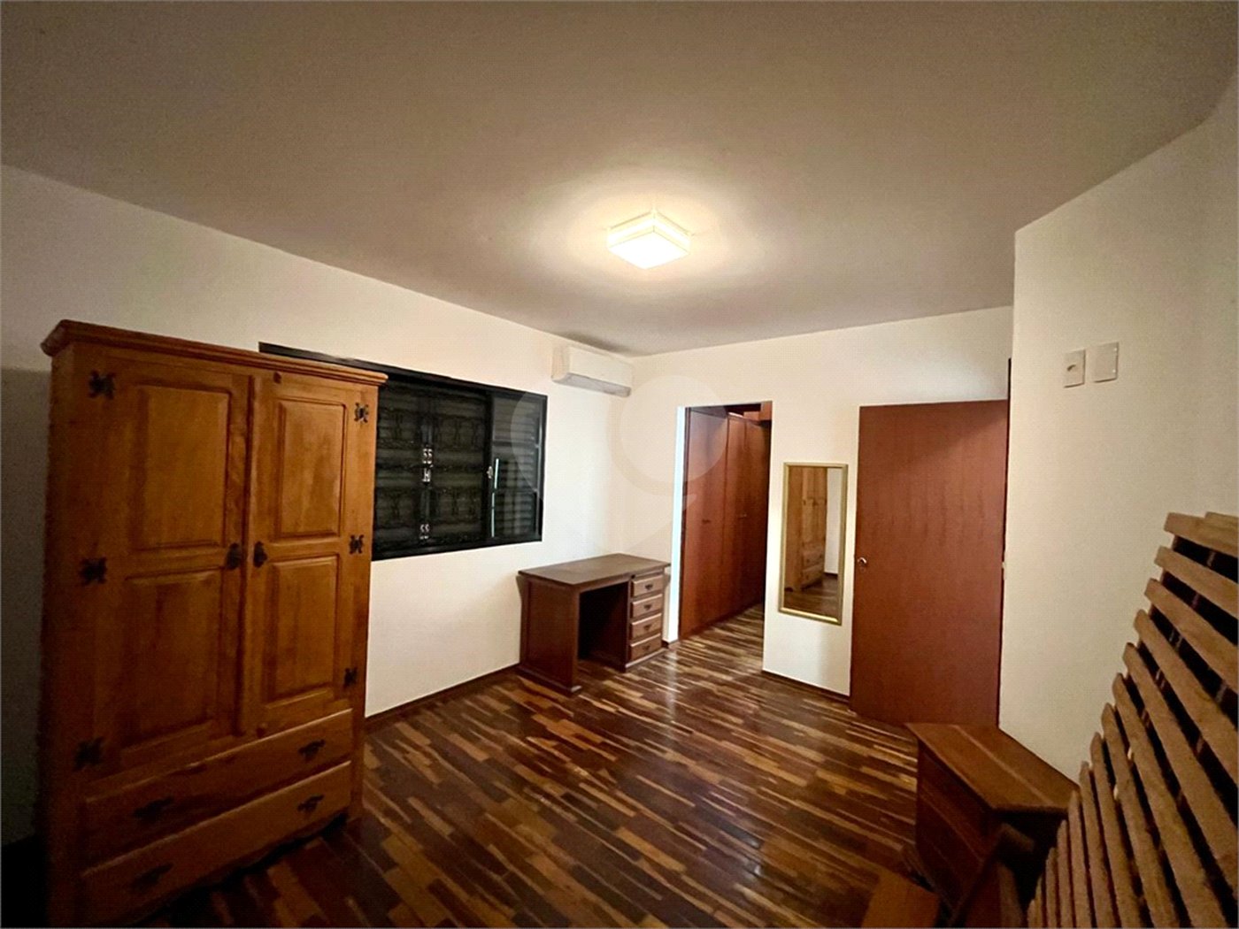Casa Térrea à venda com 3 quartos, sendo 1 suíte,  em Cidade Universitária, Campinas, SP