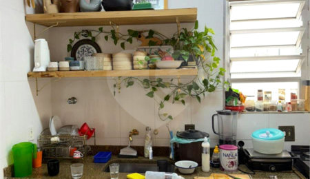 Apartamento à venda ou para alugar com 3 quartos, sendo 1 suíte, em Água Branca, São Paulo, SP