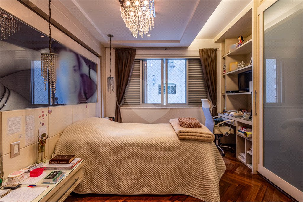 Apartamento à venda com 3 suítes em Bela Vista, São Paulo, SP