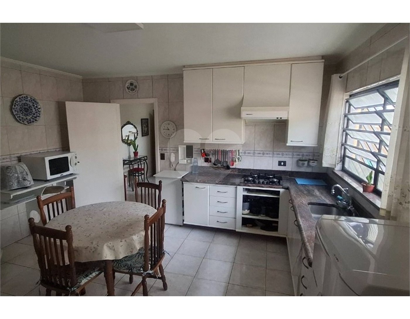 Casa à venda com 4 quartos, sendo 3 suítes, em Vila Aurora (zona Norte), São Paulo, SP