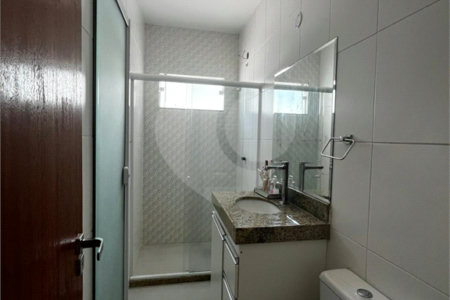 Casa à venda com 4 quartos, sendo 2 suítes, em Peró, Cabo Frio, RJ