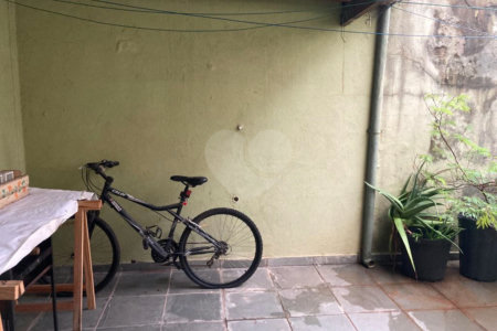 Sobrado à venda com 3 quartos, sendo 1 suíte, em Jardim das Vertentes, São Paulo, SP